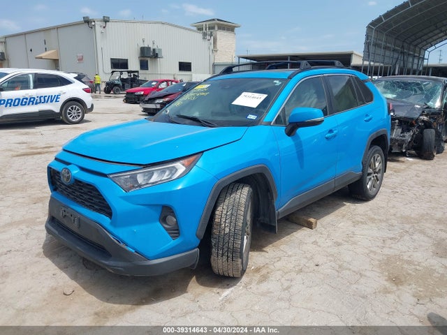 Toyota Rav4 Xle Premium 2019 2T3C1RFV9KC018031 Image 2