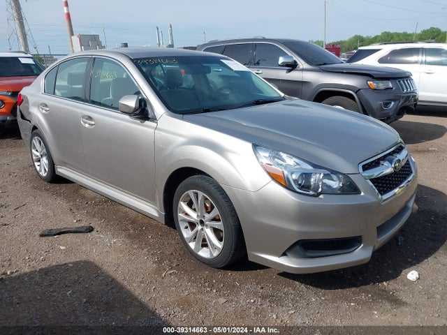 Subaru Legacy 2.5i Premium 2014 4S3BMCD67E3008390 Image 1