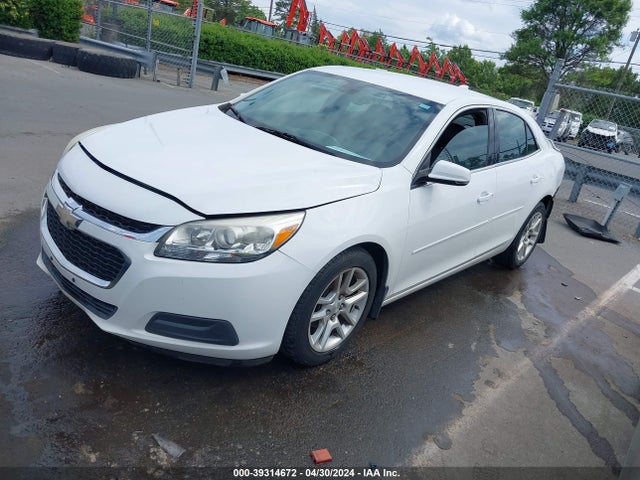 Chevrolet MALIBU 1LT 2015 1G11C5SL1FU138124 Image 2