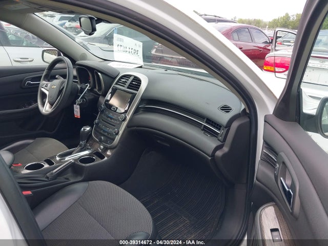 Chevrolet MALIBU 1LT 2015 1G11C5SL1FU138124 Image 5
