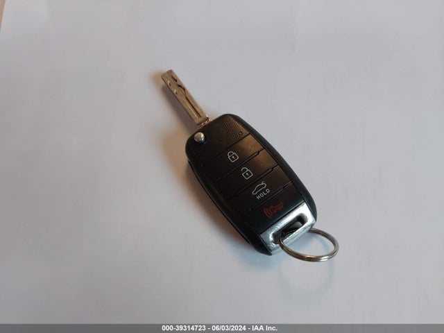 KIA Optima Lx 2015 KNAGM4A76F5576027 Image 11