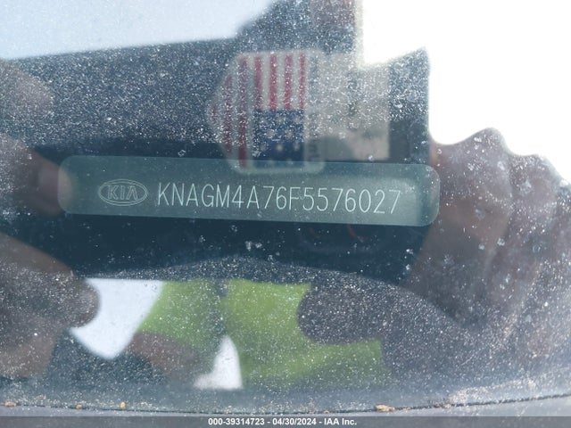 KIA Optima Lx 2015 KNAGM4A76F5576027 Image 9