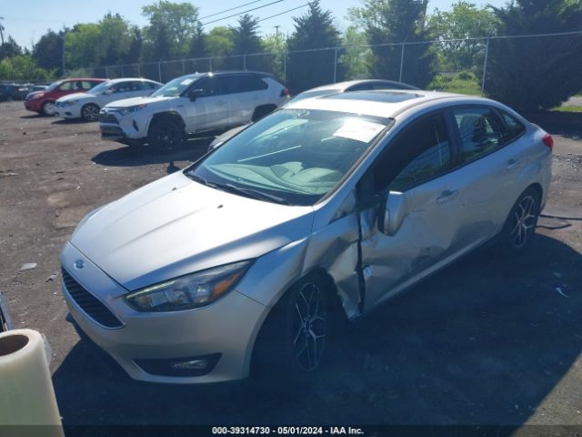 1FADP3H29JL275957 Ford FOCUS SEL