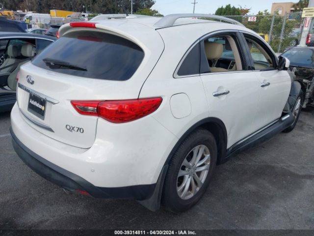 JN8CS1MU1FM380319 Infiniti QX70
