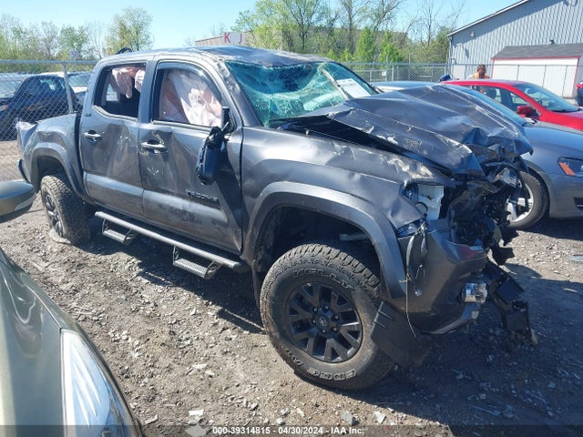 Toyota Tacoma Sr5 V6 2022 3TYCZ5ANXNT092947 zdjęcie główne