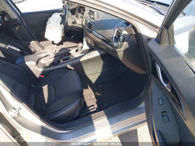 Продажа на аукционе авто 2014 Mazda Mazda3 I Touring, vin: JM1BM1L73E1101420, номер лота: 39314837