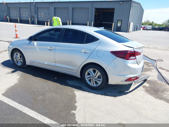 Hyundai ELANTRA SEL 2019 5NPD84LFXKH410635 Image 3