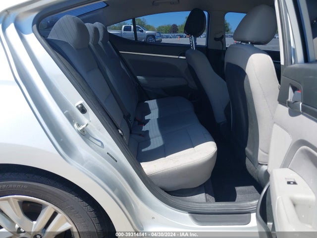Hyundai ELANTRA SEL 2019 5NPD84LFXKH410635 Image 8