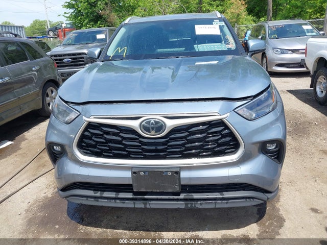 Toyota Highlander Xle 2023 5TDKDRAH5PS521065 Image 12