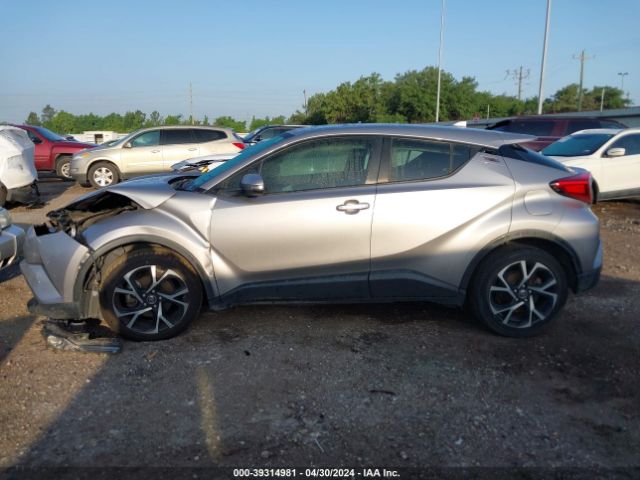 NMTKHMBX7JR057053 Toyota C-hr Xle Premium