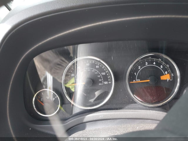 1C4NJDEB9GD687308 Jeep Compass Latitude
