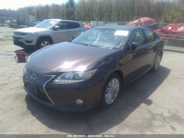 Lexus ES 350 2015 JTHBK1GG1F2152456 Image 2