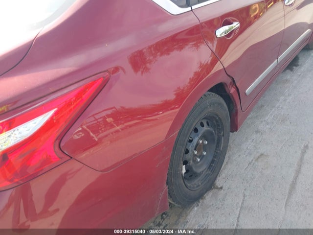 Nissan Altima 2.5 S 2017 1N4AL3AP6HC276787 Image 13