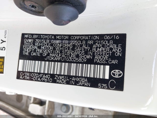 Toyota Prius Three 2016 JTDKARFU1G3025809 Image 9