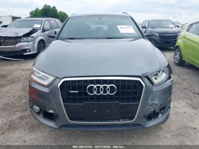 WA1EFCFS2FR008159 Audi Q3 2.0t Premium Plus