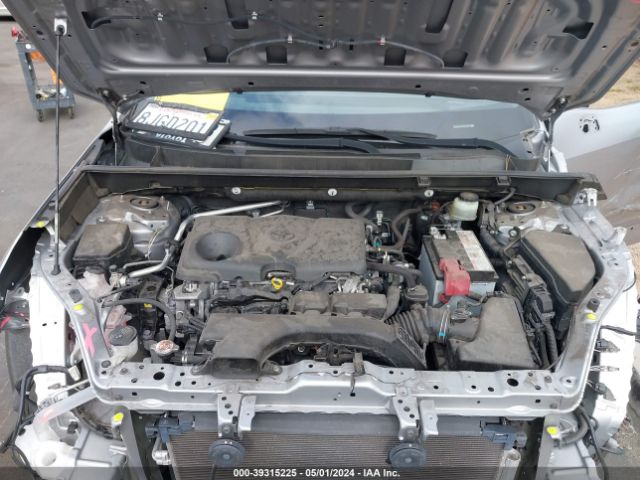 JTMH1RFV7KD014674 Toyota RAV4 LE
