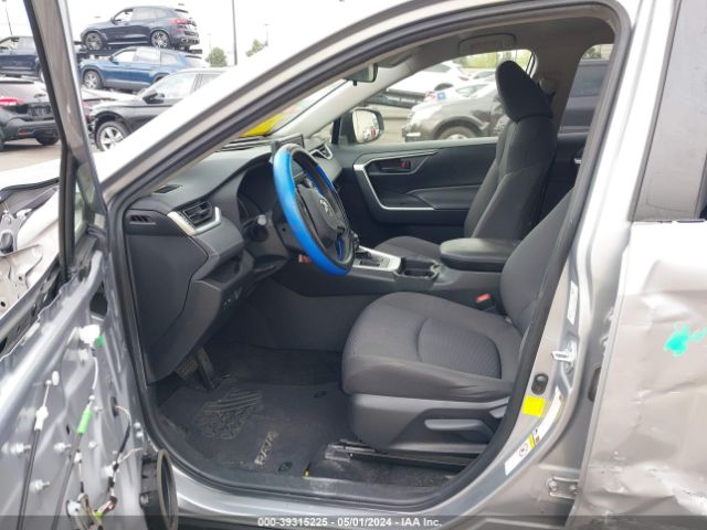 JTMH1RFV7KD014674 Toyota RAV4 LE