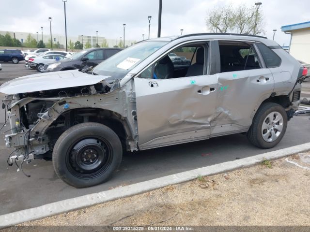 JTMH1RFV7KD014674 Toyota RAV4 LE