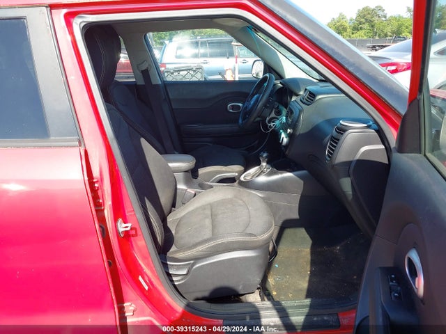 KIA SOUL + 2014 KNDJP3A56E7704438 Image 5