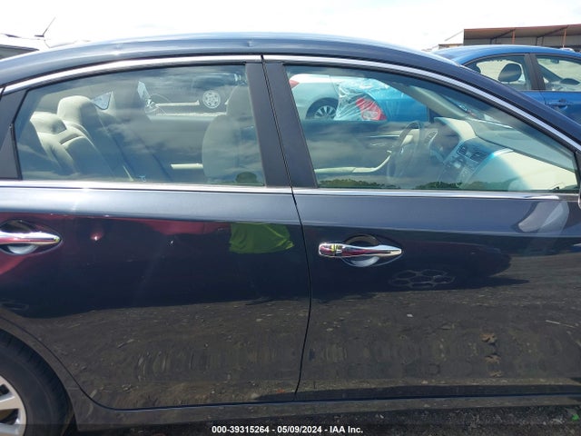 Nissan Altima 2.5 S 2014 1N4AL3AP3EC318702 Image 13