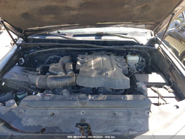 Toyota 4RUNNER SR5 2016 JTEBU5JR6G5330127 Image 10