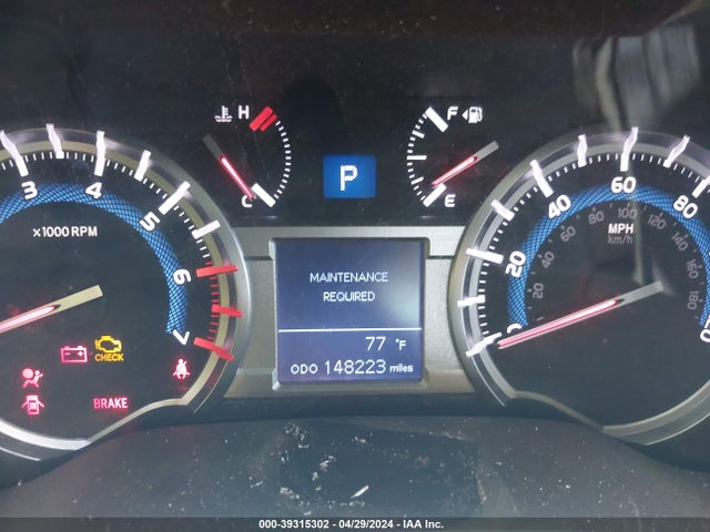 Toyota 4RUNNER SR5 2016 JTEBU5JR6G5330127 Image 16