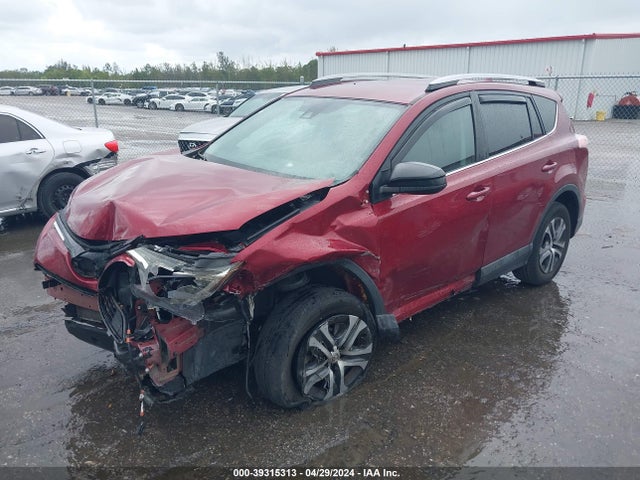 Toyota RAV4 LE 2018 2T3ZFREV4JW510766 Image 2