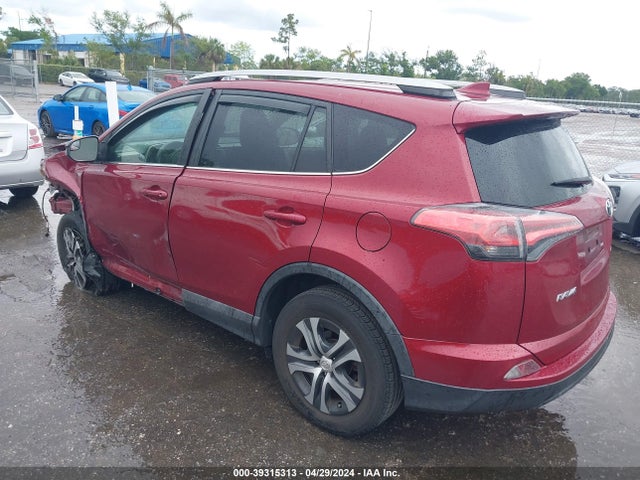 Toyota RAV4 LE 2018 2T3ZFREV4JW510766 Image 3