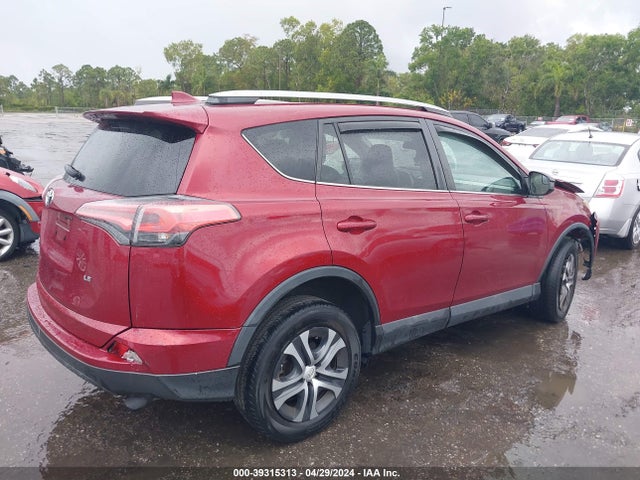 Toyota RAV4 LE 2018 2T3ZFREV4JW510766 Image 4