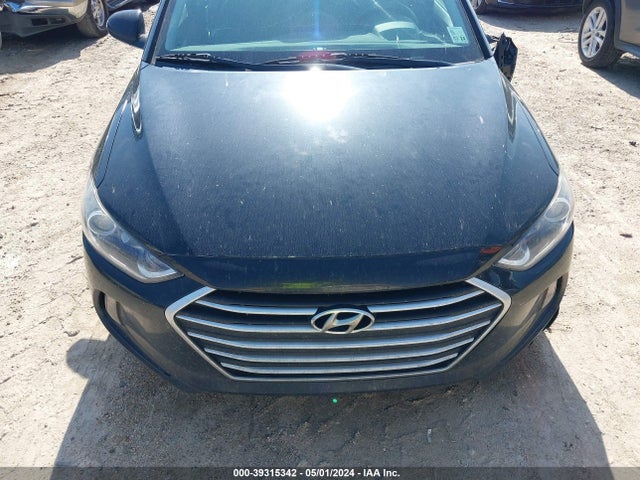 Hyundai Elantra Value Edition 2018 5NPD84LF7JH332121 Image 12