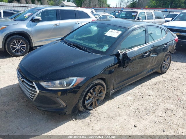Hyundai Elantra Value Edition 2018 5NPD84LF7JH332121 Image 2