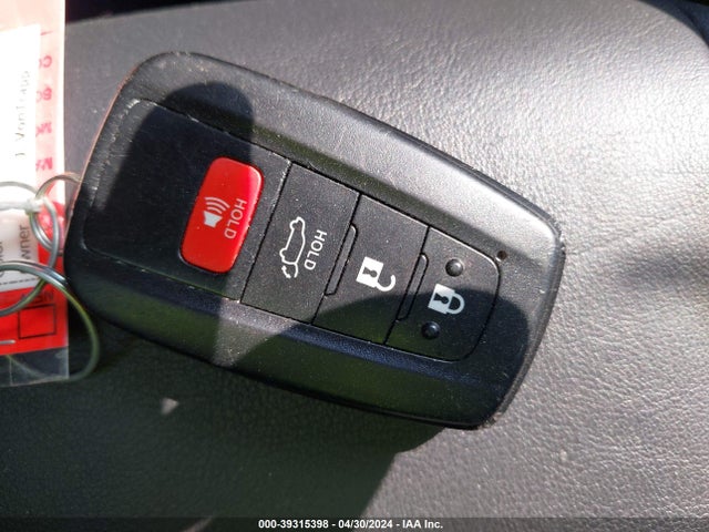 Toyota Rav4 Xle Premium 2020 JTMC1RFV1LD048878 Image 11