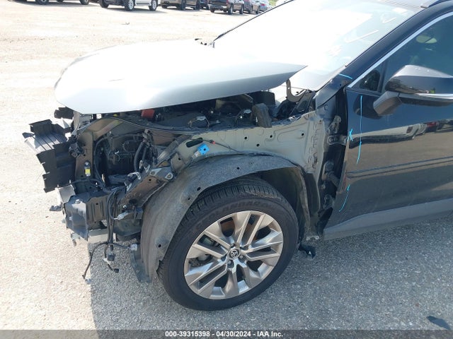 Toyota Rav4 Xle Premium 2020 JTMC1RFV1LD048878 Image 17