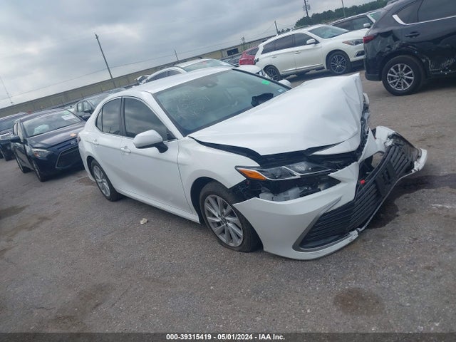 Toyota CAMRY LE 2023 4T1C11AK0PU115535 zdjęcie główne