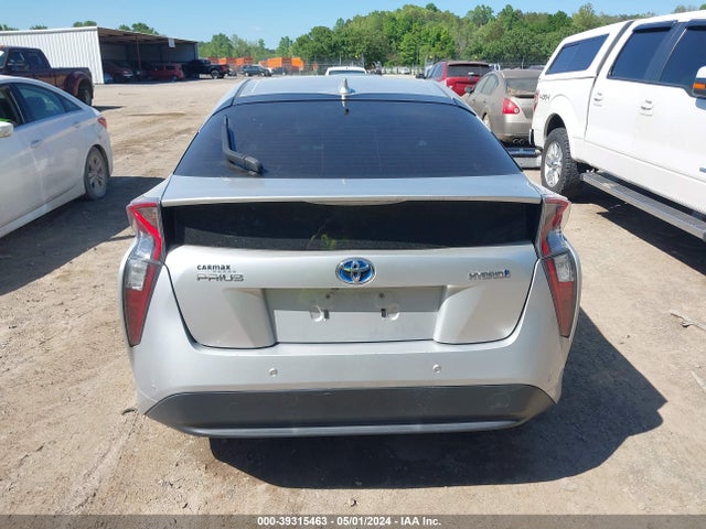 Toyota Prius Four 2017 JTDKARFU7H3536085 Image 17