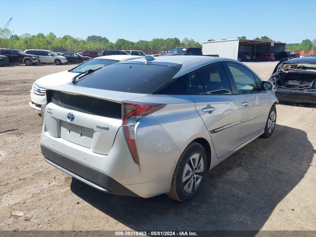 Toyota Prius Four 2017 JTDKARFU7H3536085 Image 4