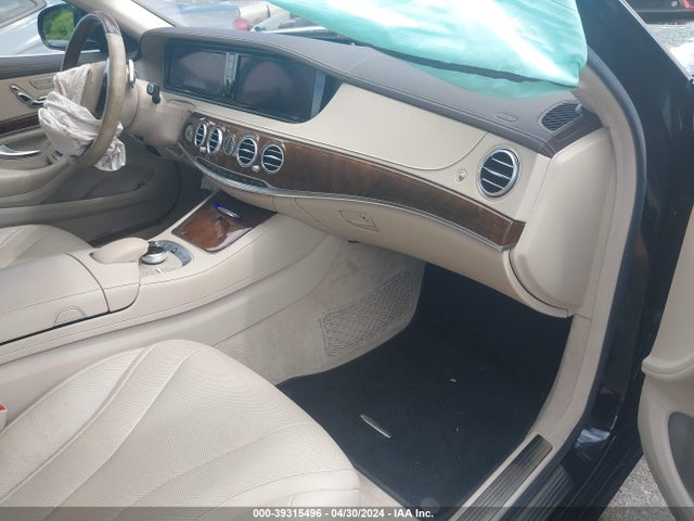 Mercedes-Benz S 550 2014 WDDUG8CB2EA045862 Image 5