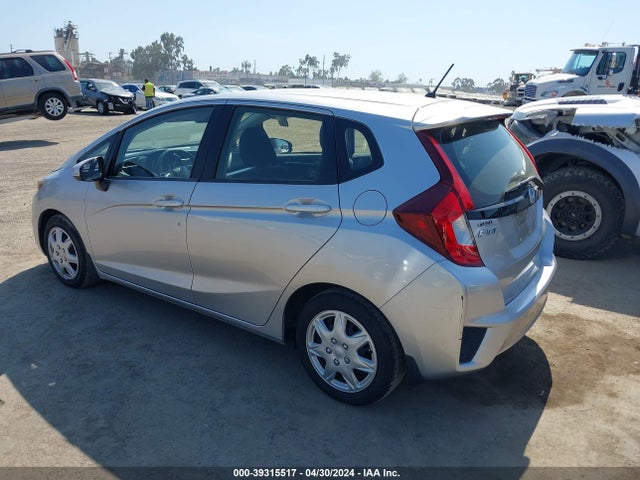 Honda FIT LX 2016 JHMGK5H55GS010011 Image 3