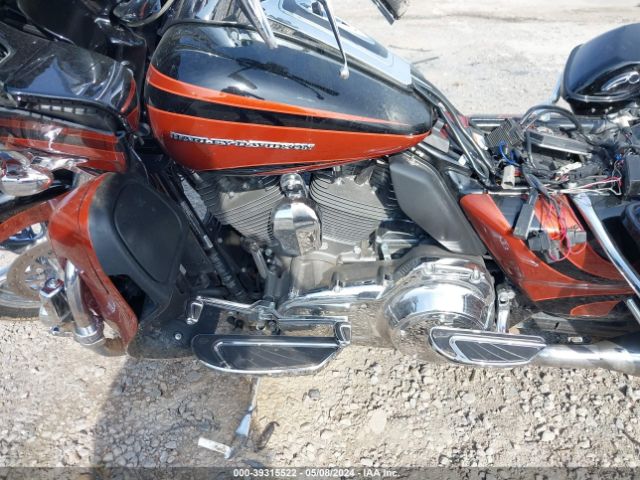 2015 HARLEY-DAVIDSON FLTRUSE 1HD1TAN12FB961116 Photo 8