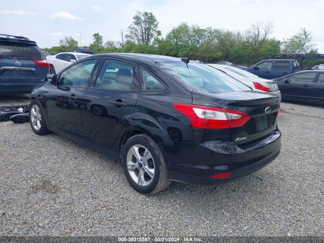 Ford FOCUS SE 2014 1FADP3F27EL235305 Image 3