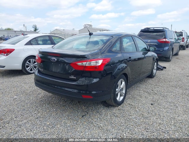 Ford FOCUS SE 2014 1FADP3F27EL235305 Image 4