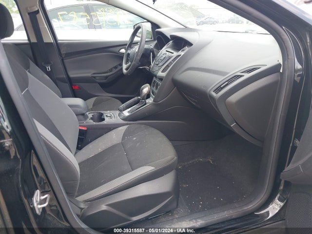 Ford FOCUS SE 2014 1FADP3F27EL235305 Image 5
