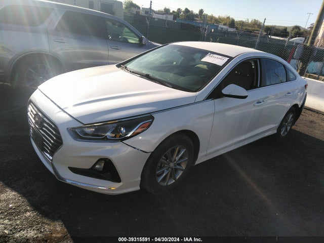 Hyundai SONATA SE 2019 5NPE24AF0KH736792 Image 2