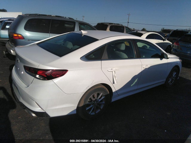 Hyundai SONATA SE 2019 5NPE24AF0KH736792 Image 4