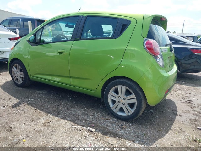 Chevrolet Spark Ls Cvt 2015 KL8CB6S95FC746269 Image 3
