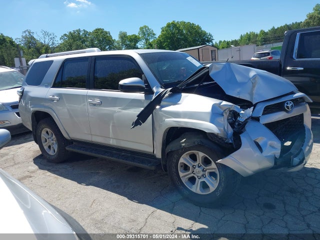Toyota 4RUNNER SR5 2016 JTEZU5JR8G5142918 Image 13