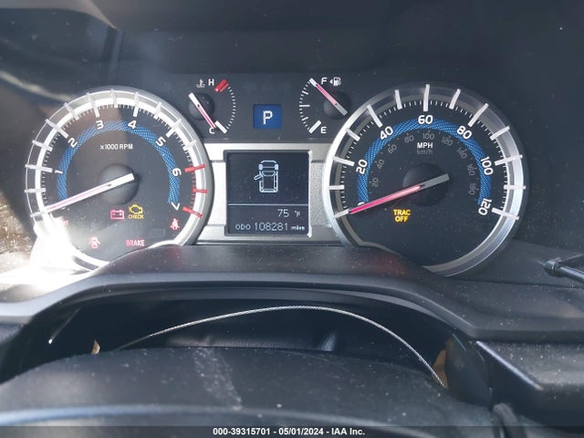 Toyota 4RUNNER SR5 2016 JTEZU5JR8G5142918 Image 7