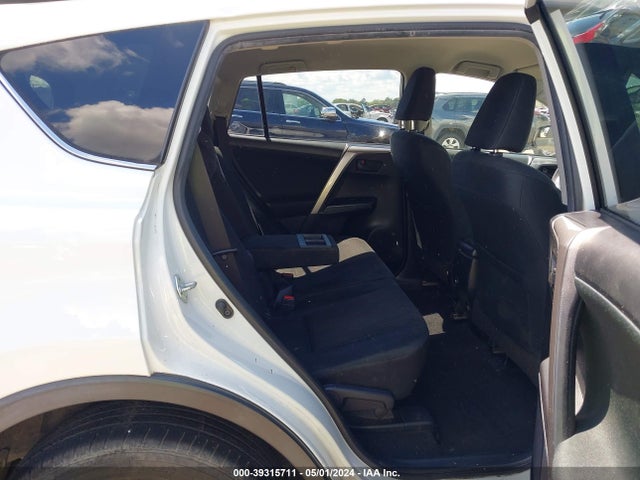 Toyota RAV4 LE 2017 JTMZFREV2HJ131385 Image 8