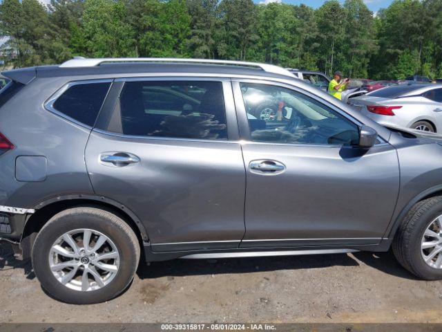 KNMAT2MTXJP533459 Nissan ROGUE SV