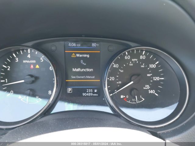 KNMAT2MTXJP533459 Nissan ROGUE SV